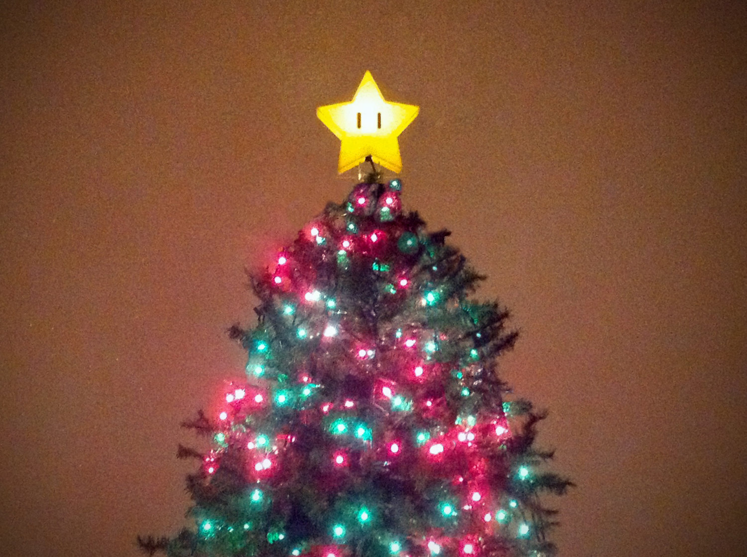 Super Mario Brothers Star Lamp Tree Topper